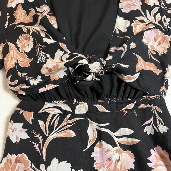 Amuse Society V-Neck Floral Cut Out Maxi Dress Size XS Vacation Party Summer - Picture 8 of 11